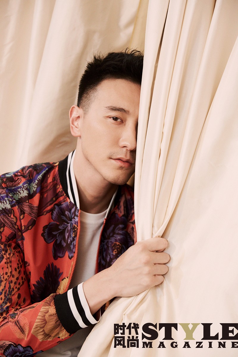 sunny王阳明全新杂志大片 颜帅腿长荷尔蒙爆棚_新浪看点