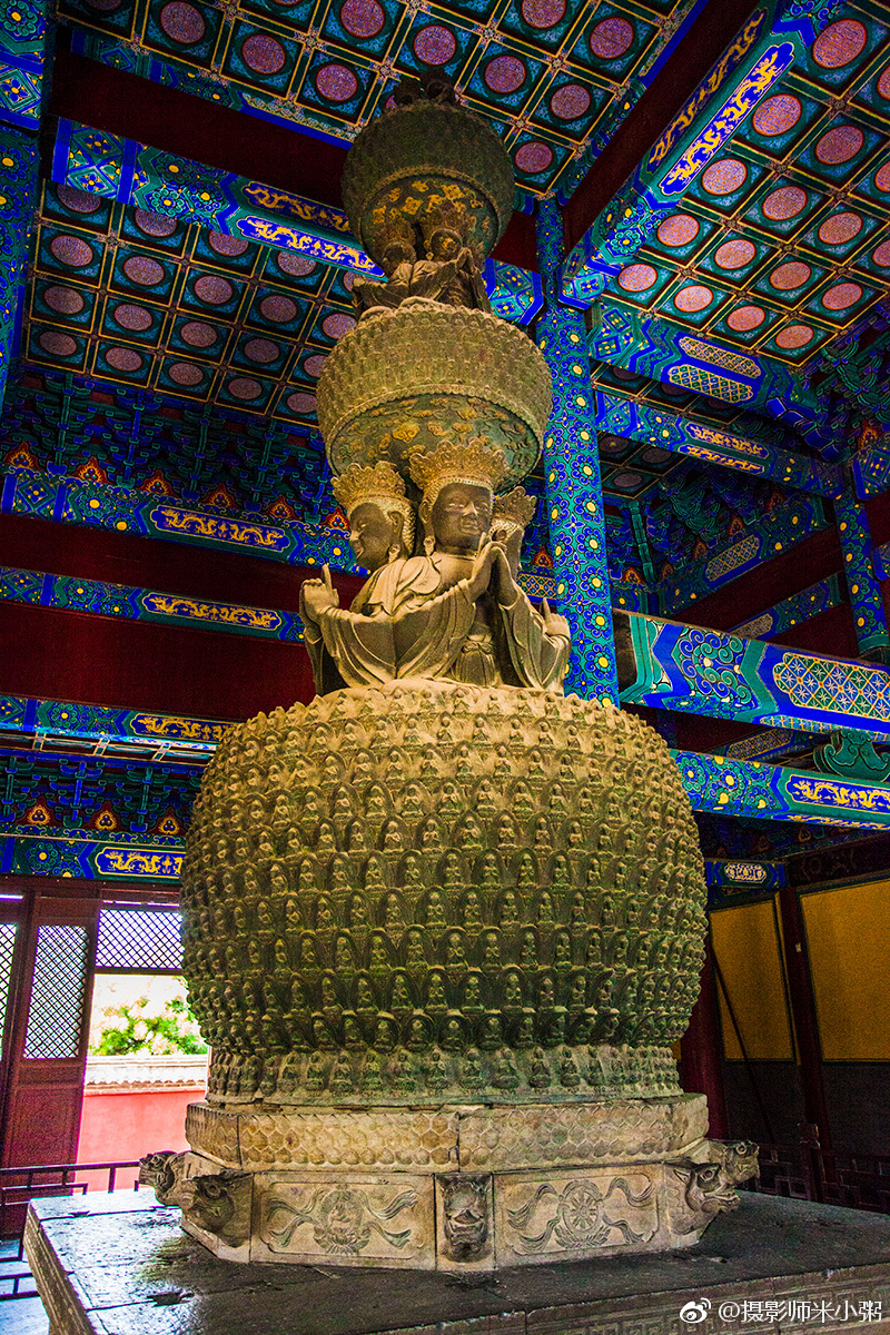 毗卢佛是明神宗皇帝与生母慈圣皇太后御制的举高672米