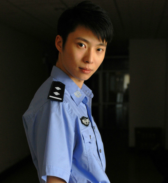 父亲是著名演员李成儒,低调阳光,你一定很眼熟