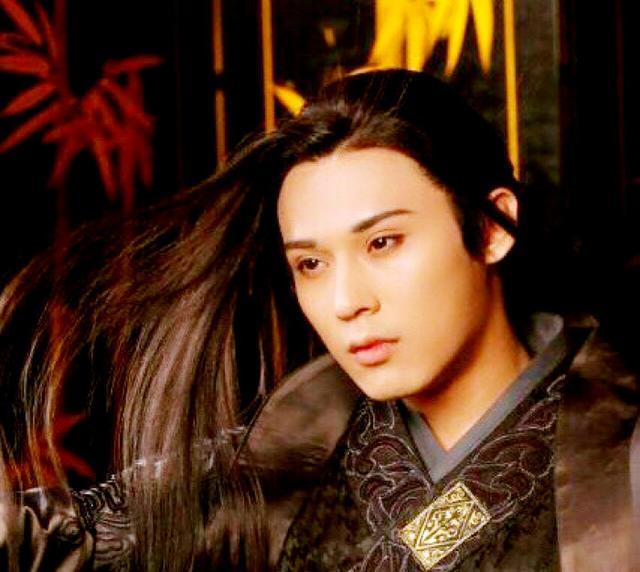 影视剧中妖孽扮相的美男子:张国荣经典,陈晓妩媚,马天宇是真美