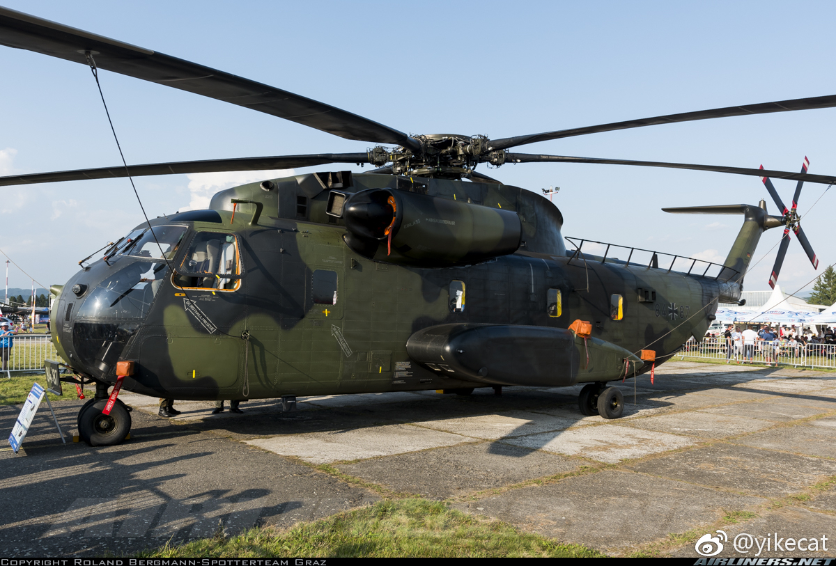 谢谢)事故与事件由于飞机的大尺寸和士兵容量,涉及ch-53直