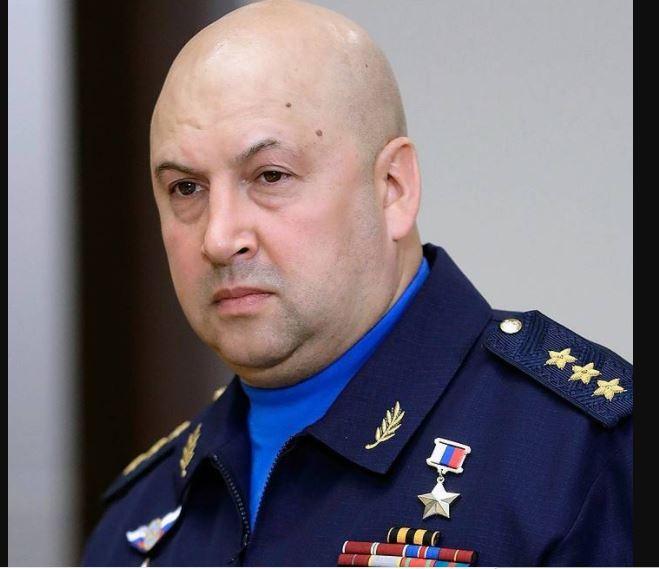 俄苏罗维金将军可是身经百战的战将,可他发言时表情凝重,以色列空军