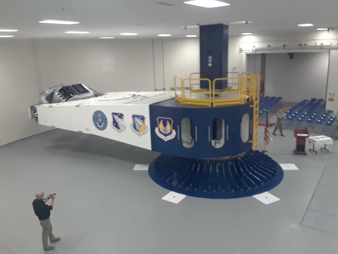 为了培训未来的太空军飞行员_新浪看点