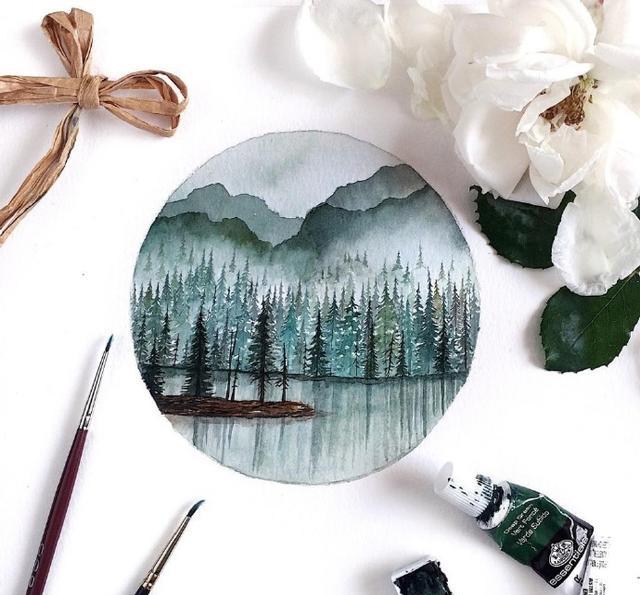 圆形构图里的唯美风景画