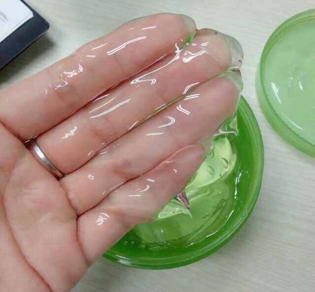 芦荟胶抹完要不要洗脸? 好多人没做对, 怪不得