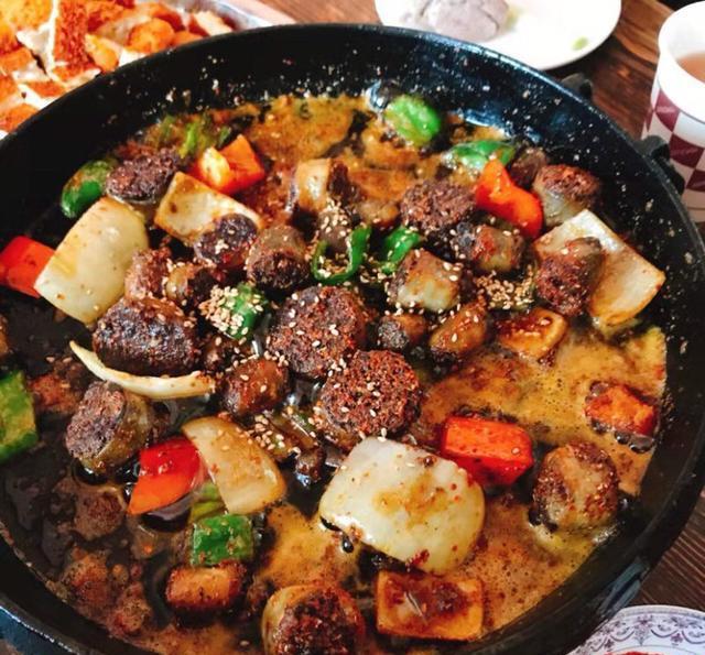 拉萨美食旅游逛吃记拉萨超级好吃的新疆烧烤