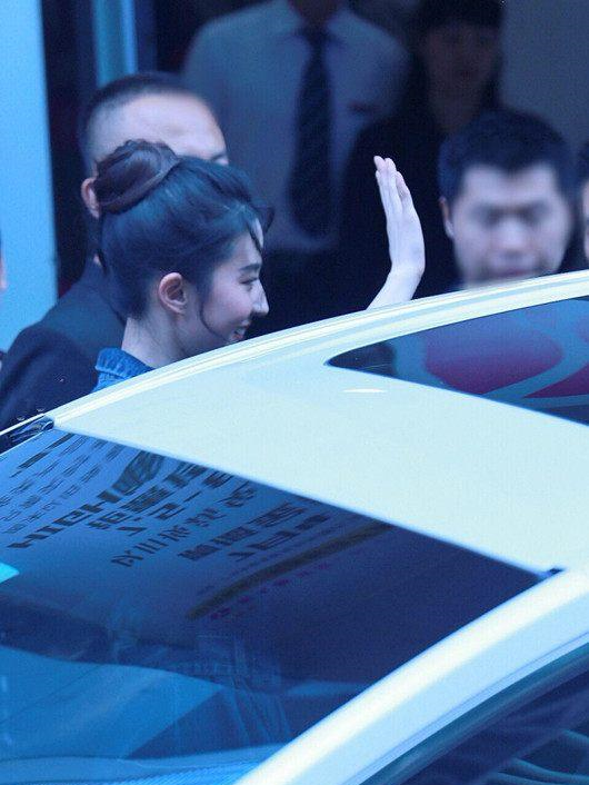 后脑勺饱满感觉侧脸也会很好看,不会像扁头那样突兀,尤其是刘亦菲这种