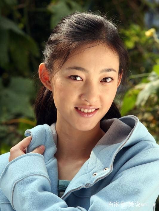 戚薇怒认割双眼皮,这些明星双眼皮也是割的,居