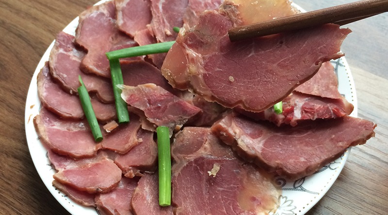 驴肉在我们生活中很常见,而马肉很少有人吃?这2个因素是关键