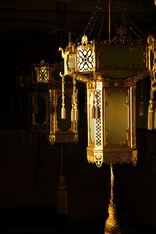 有一种极致的浪漫 叫"中国灯"|宫灯|红木|技艺_新浪新闻