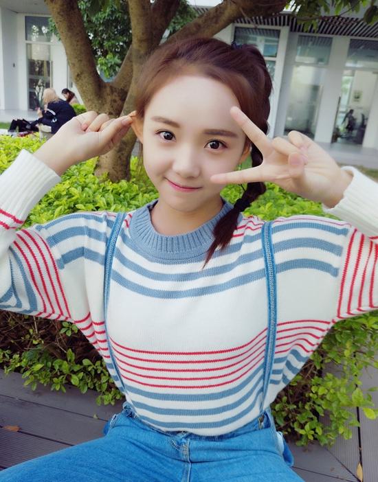 她的演艺圈之路也是锐不可当,此次她在《快把我哥带走》扮演苗妙妙