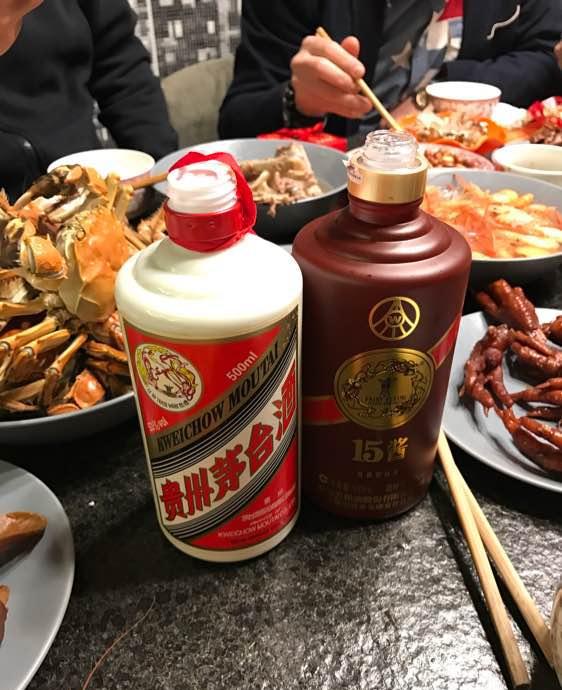 五粮液,郎酒崛起,国产酱香酒3极争霸,网友:不担心飞天涨价了
