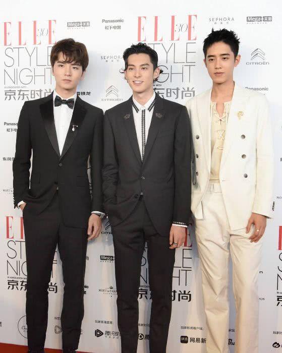 王鹤棣风尚大典相当吸睛,网友:扎心