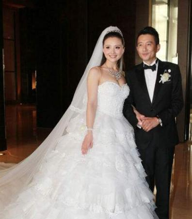 《甄嬛传》五位小主全嫁了!槿汐姑姑婚纱最美,安陵容老公颜值高