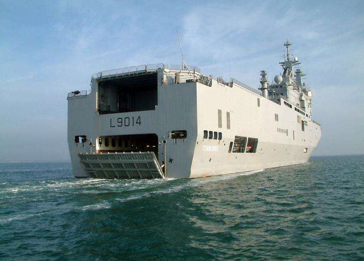 虽然这次是法国"作秀"演出,但是派来的军舰可是很有"分量"的,它就是