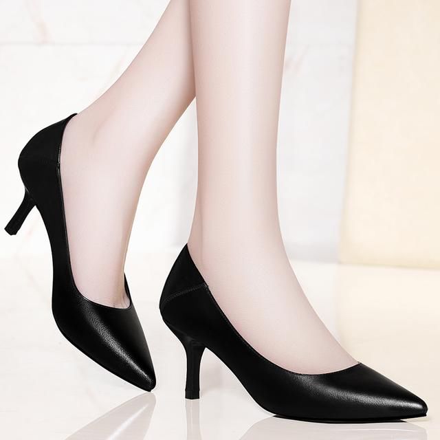 身高不够鞋子来凑这些美美的高跟鞋让你秒变女神美丽动人