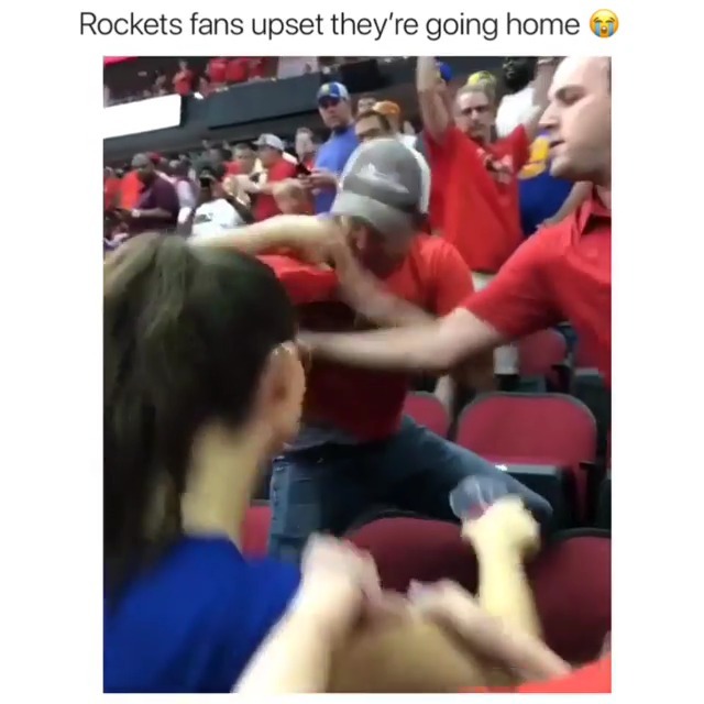 【很多人都在找的腾讯中场MV】 致敬火箭超燃