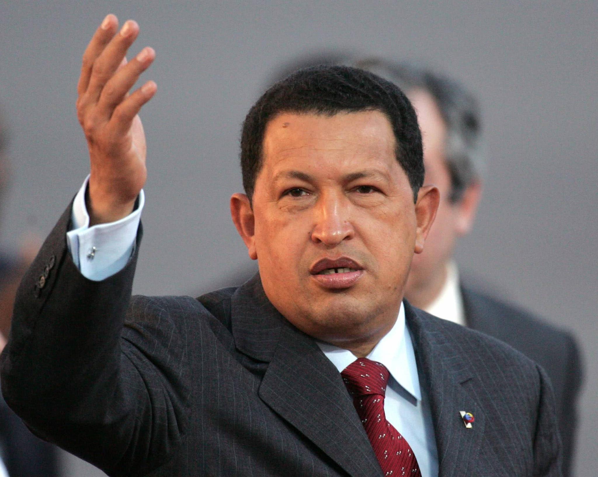 他44岁当上总统,带领国家从负债30亿美元变为富饶之国,令人敬佩