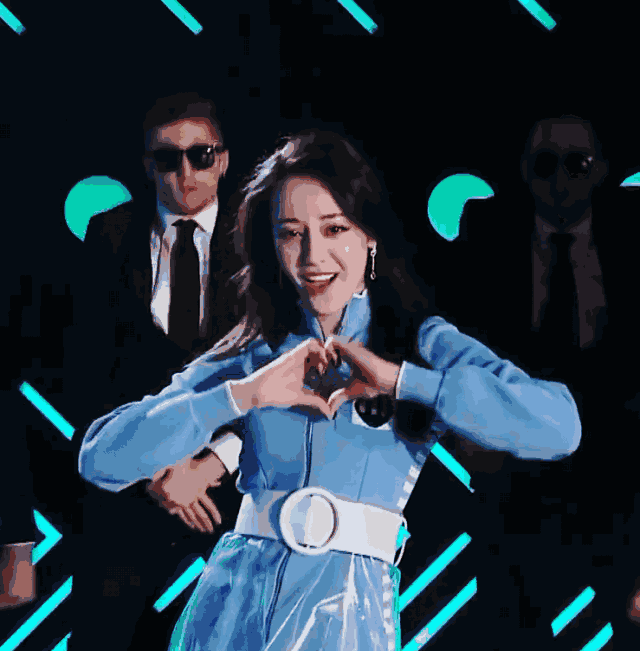 baby抢东西抢上瘾了!热巴新综艺,她又来挤兑!网友彻底怒了