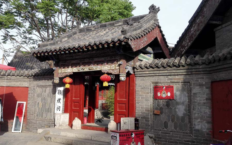 五,高阁寺高阁寺原名叫做大士阁,位于河南省安阳市文峰区马号街赵王府