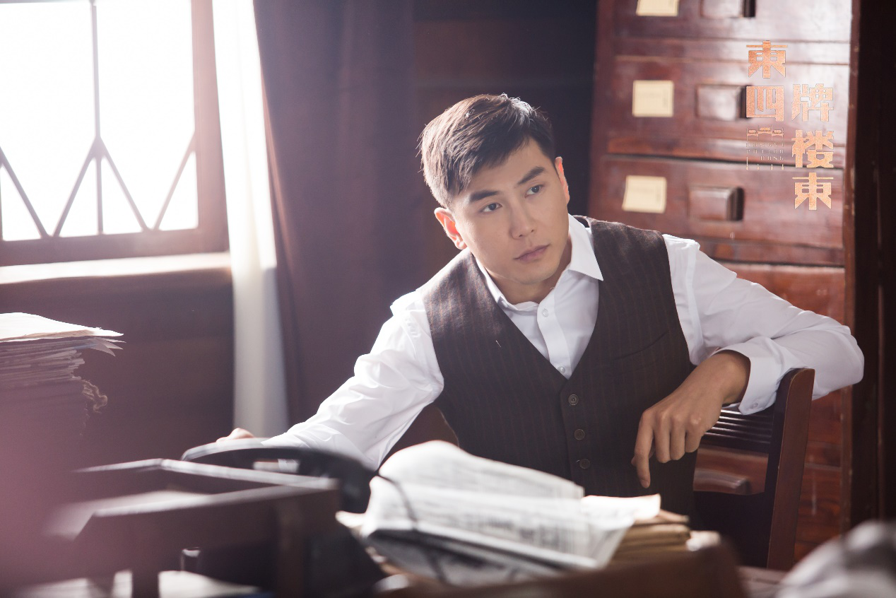 杨俊超《东四牌楼东》看时代沧桑巨变 挑战人生大起