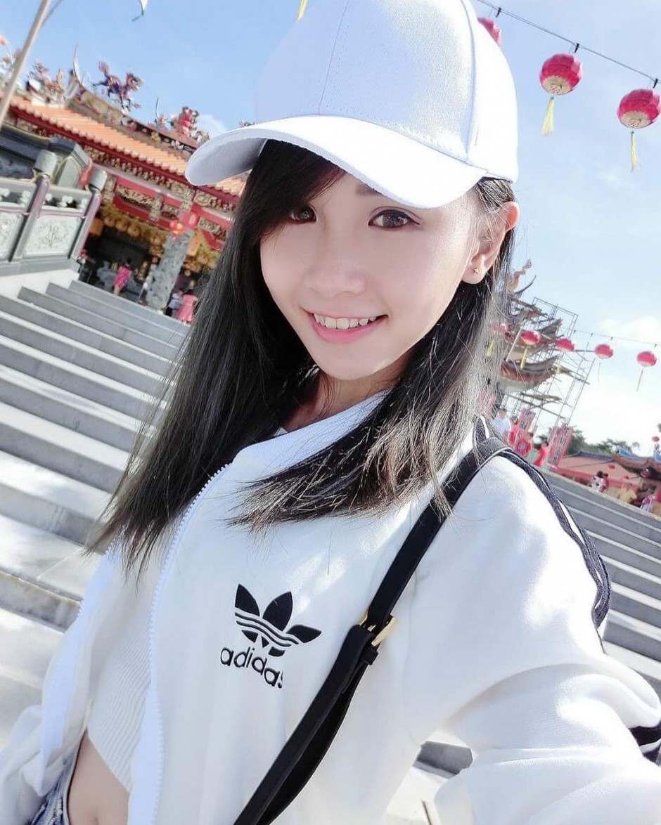 美女模特摄影短发女孩日常工作旅游自拍集