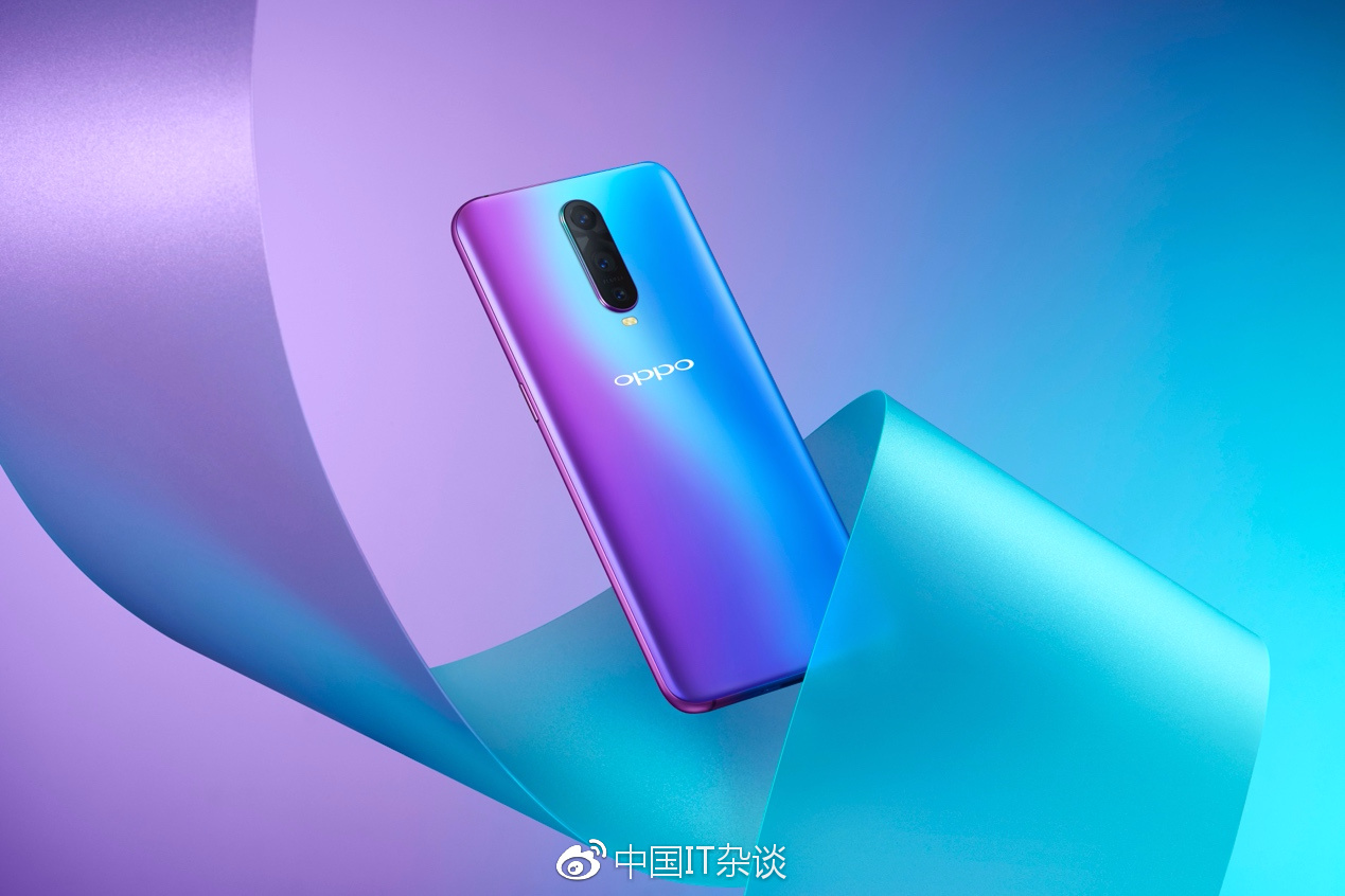 r17系列手机正式发布引广泛关注,这次oppo用创新科技诠释时尚真谛