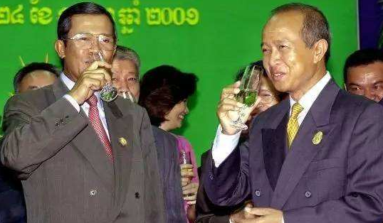 洪森胜选拉那烈为何如此安静?两点让他选择接受这个结局