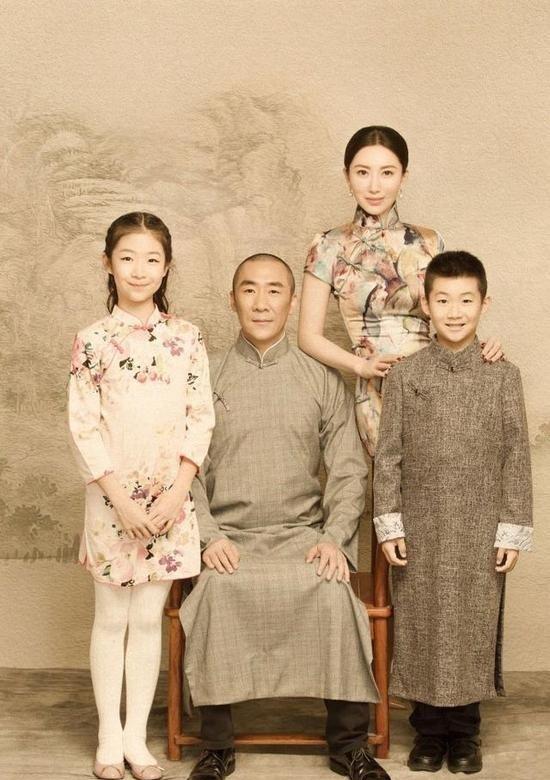 明星都迷上了民国风全家福, 不做老爷, 体现不了家庭地位|刘烨|全家福