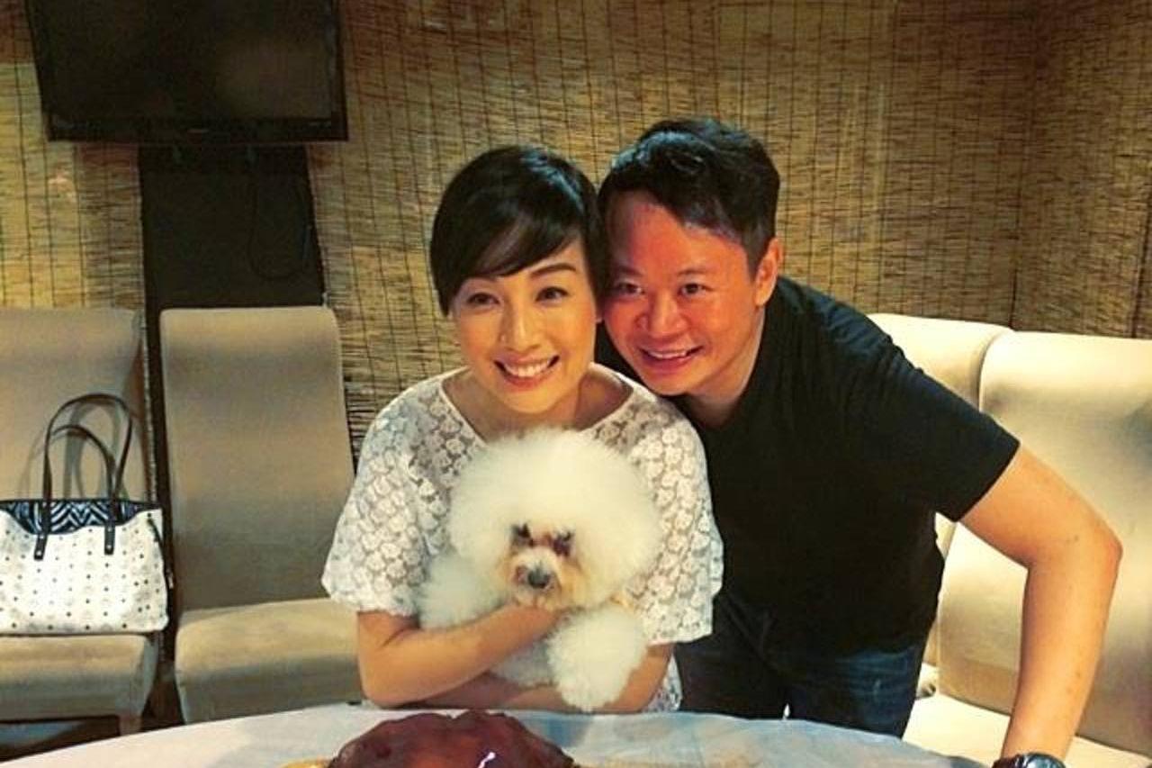 江美仪与吴君祥否认隐婚被曝光结婚证明,江美仪回应:当时喝醉了
