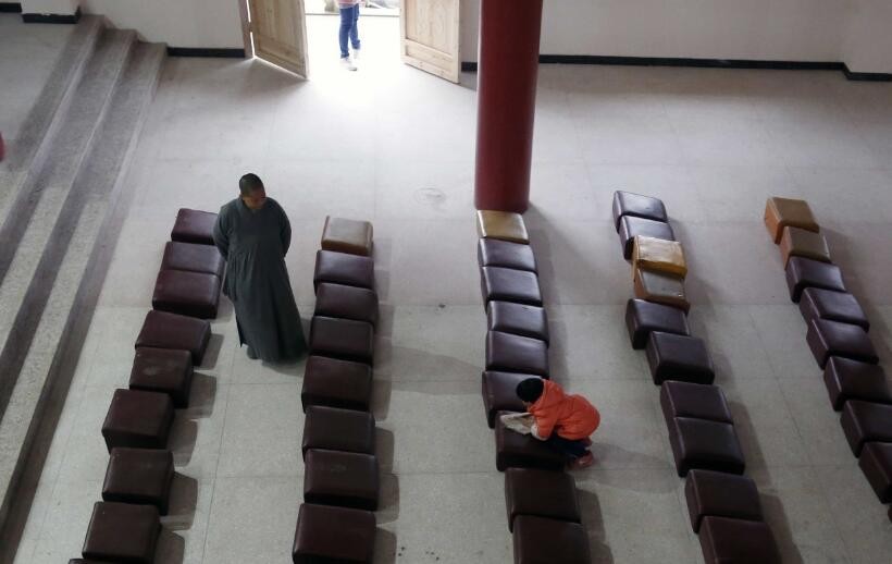 众生平等,尼姑几十年来收养30多名弃婴,最想建一座孤儿院