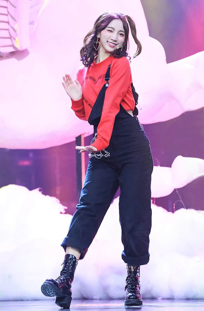 chic chili女子演唱组合初舞台公开 单曲燃炸《由你音乐榜样》