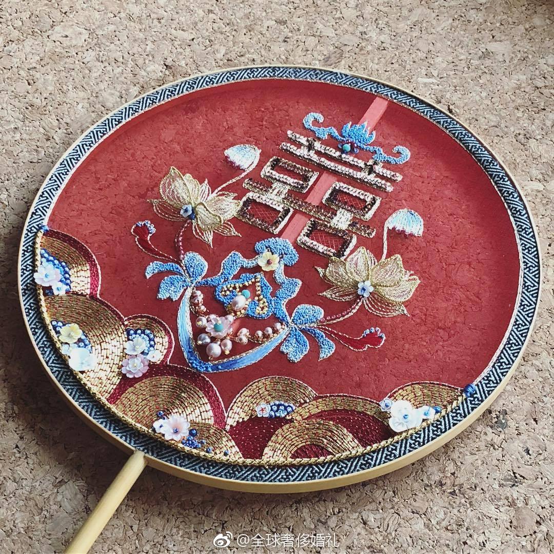 清新唯美的中国风刺绣团扇佳冉工坊的作品美cry