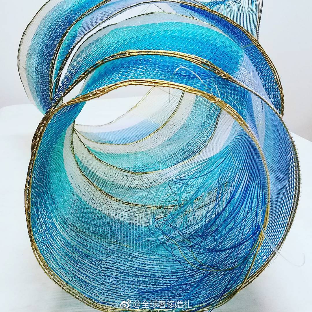 anastasiaazure美国的纤维编织艺术家她的作品真是美到心坎上了