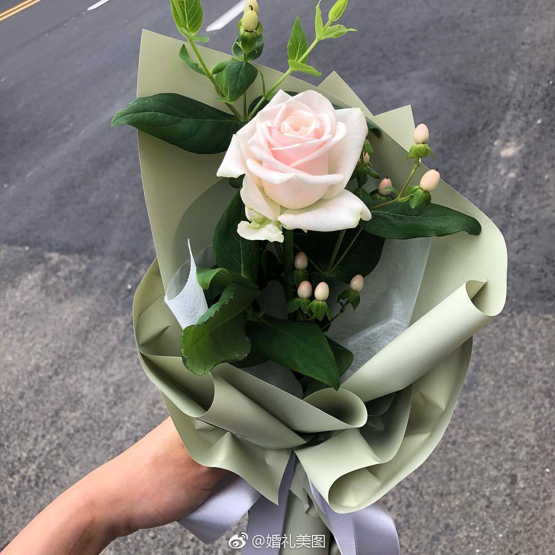 韩式小花束 开启美好的一天 韩式小花束 开启美好的一天