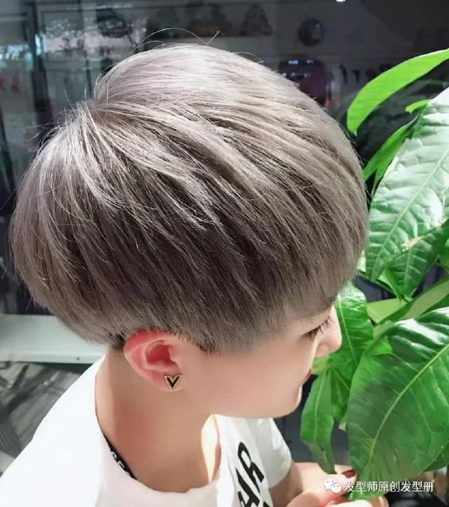 当下最流行的锅盖头一款让你更具时尚感的发型