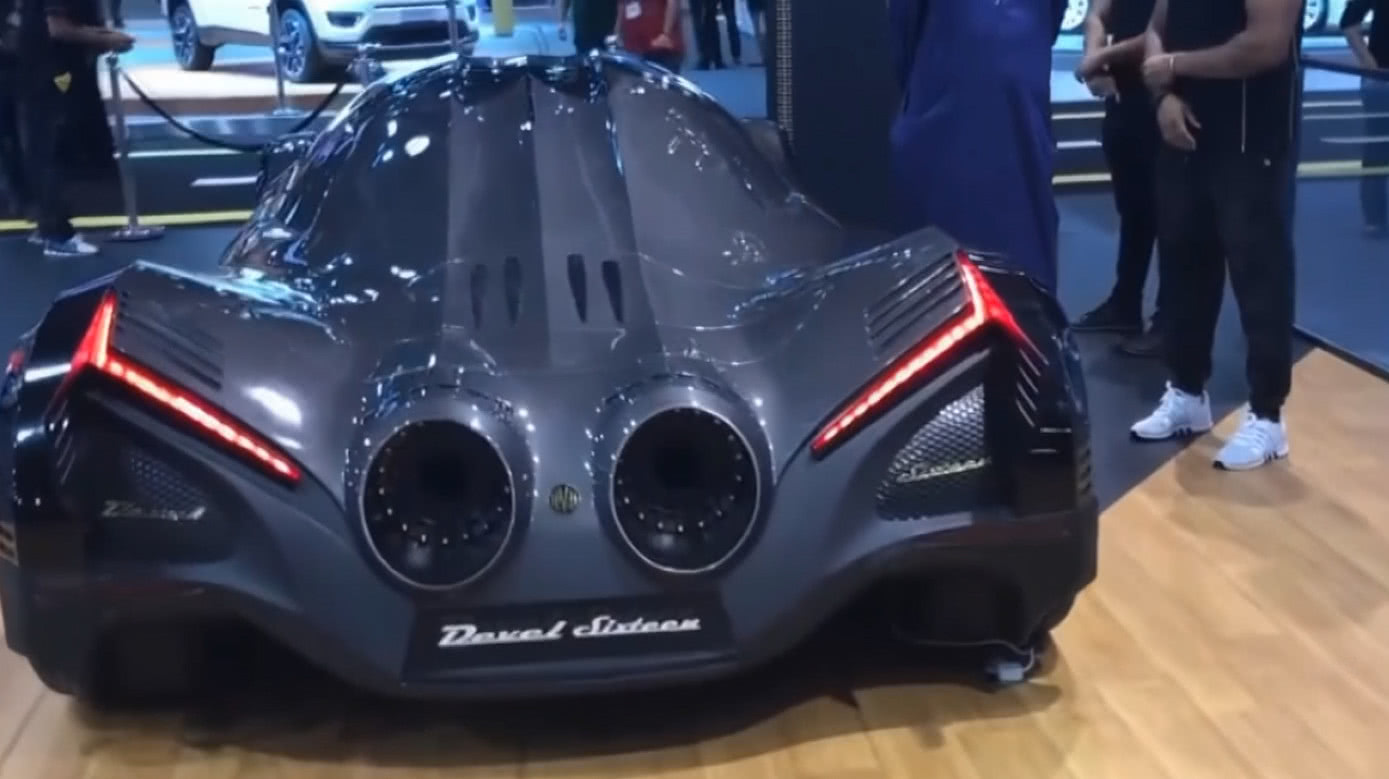 贫穷限制了想象,售价五亿的跑车长什么样?换一个保险杠好几百万