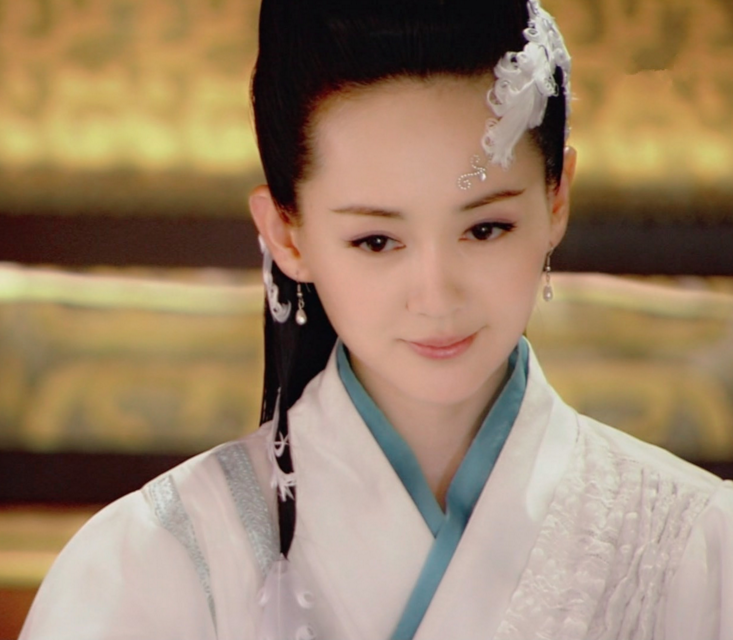 出道17年不温不火,与二婚演员认识3天就结婚,今38岁成.