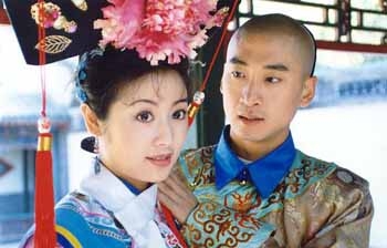 还珠格格:紫薇对尔康是真爱吗?这些细节告诉你真相