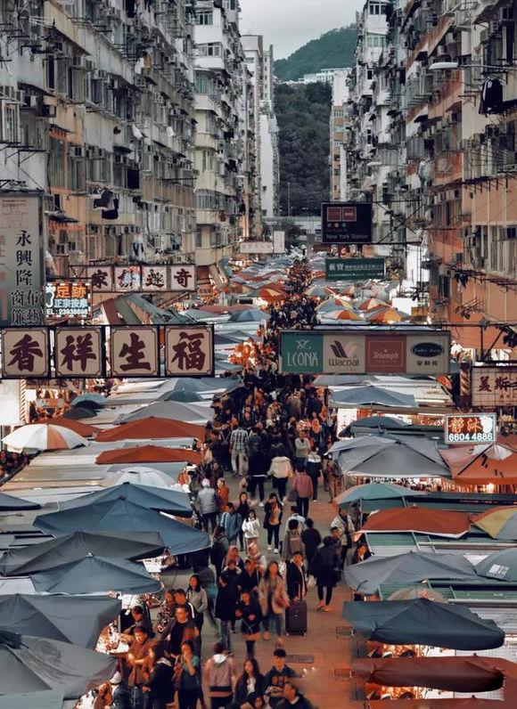 走在香港的街头有一种特别情怀,几张照片感受香港生活!