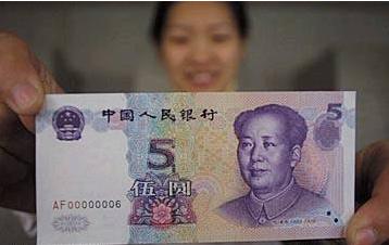 一万左右二手车耐用省油的  十年的奥拓手动挡值得买吗