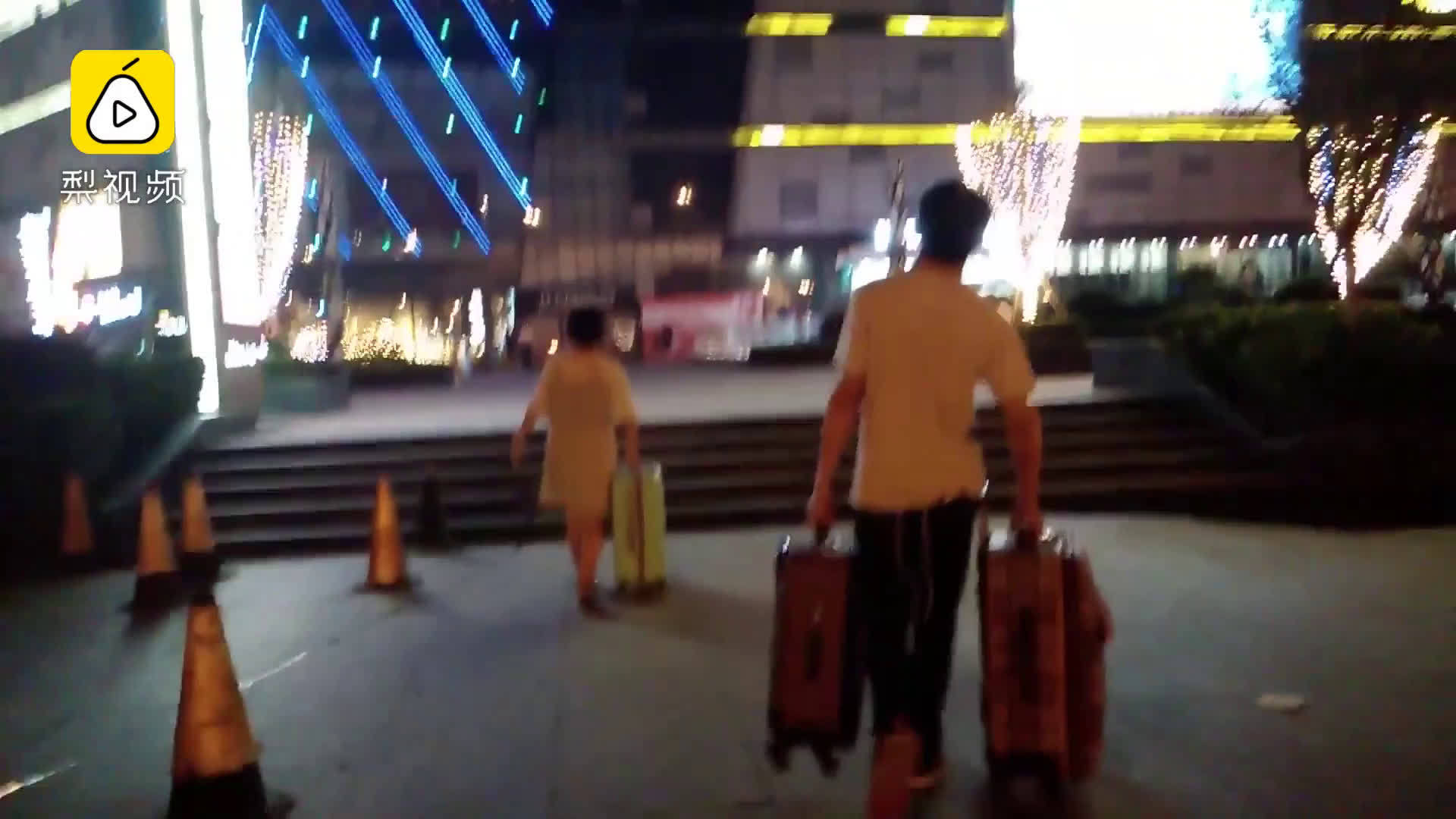 偶像练习生 台湾男子的宿舍情缘,林彦俊陈立农