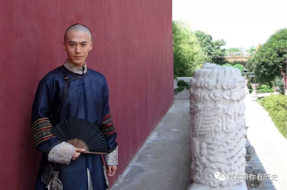 康熙驾崩后,手握重兵的十四爷胤禵为何不兵变夺位?