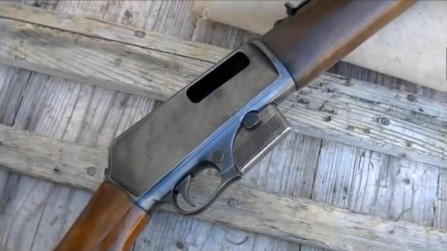 古董级别的温彻斯特m1907半自动步枪,弹匣压弹靶场射击测试!