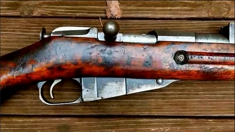 老外收藏的一些莫辛纳甘栓动步枪,时隔几十年无损坏 保养很到位