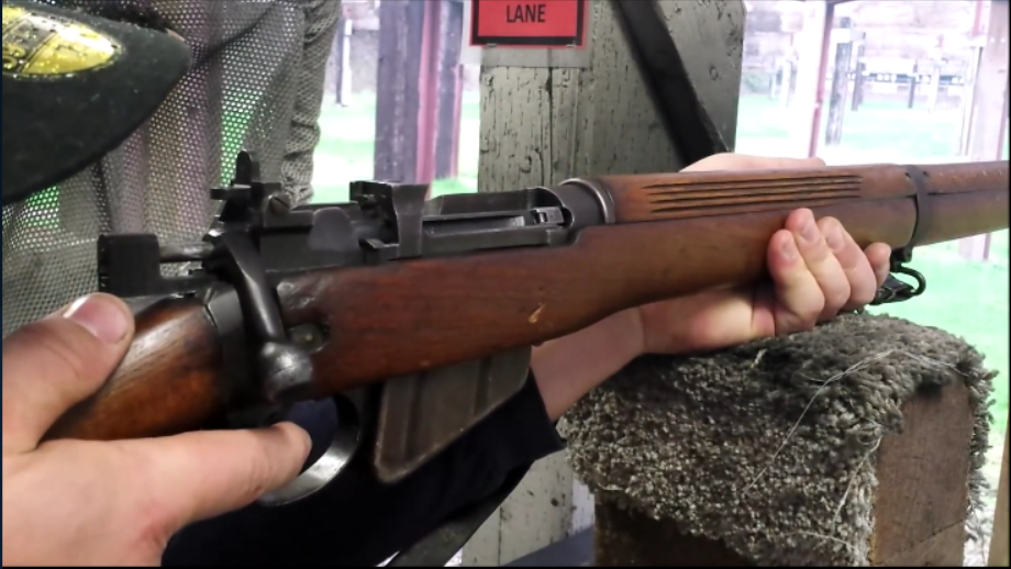 比98k更胜一筹的栓动步枪,外号"英七七"枪名你应该了解