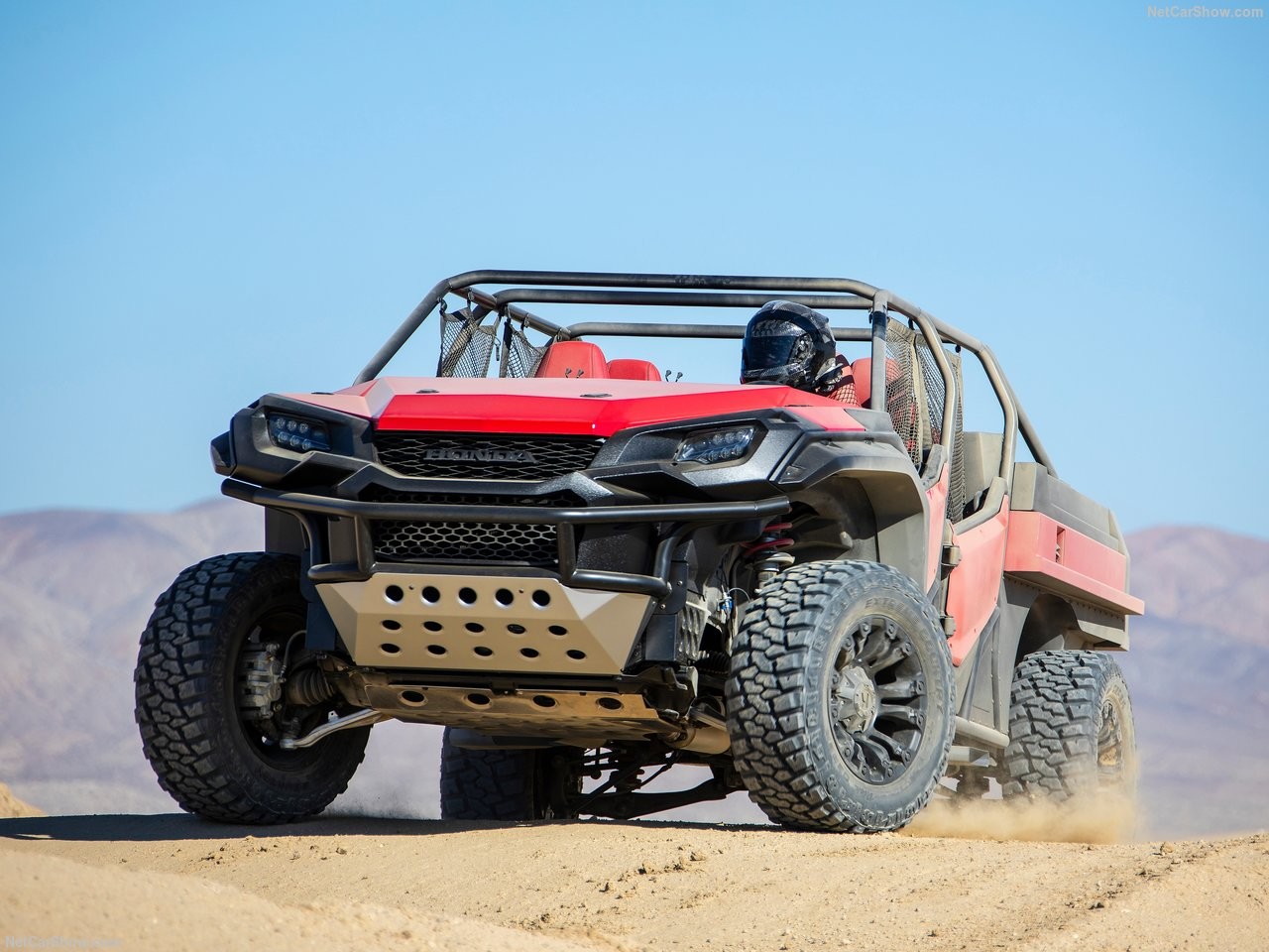 本田rugged敞篷越野车野性十足想开着它去玩沙子的举手