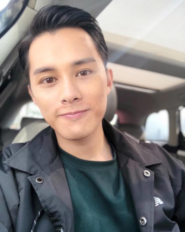 tvb靓仔小生街上被捕获合影 却被人误认是何广沛