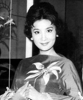 民国5位精致女人女神的脸蛋学霸的文采