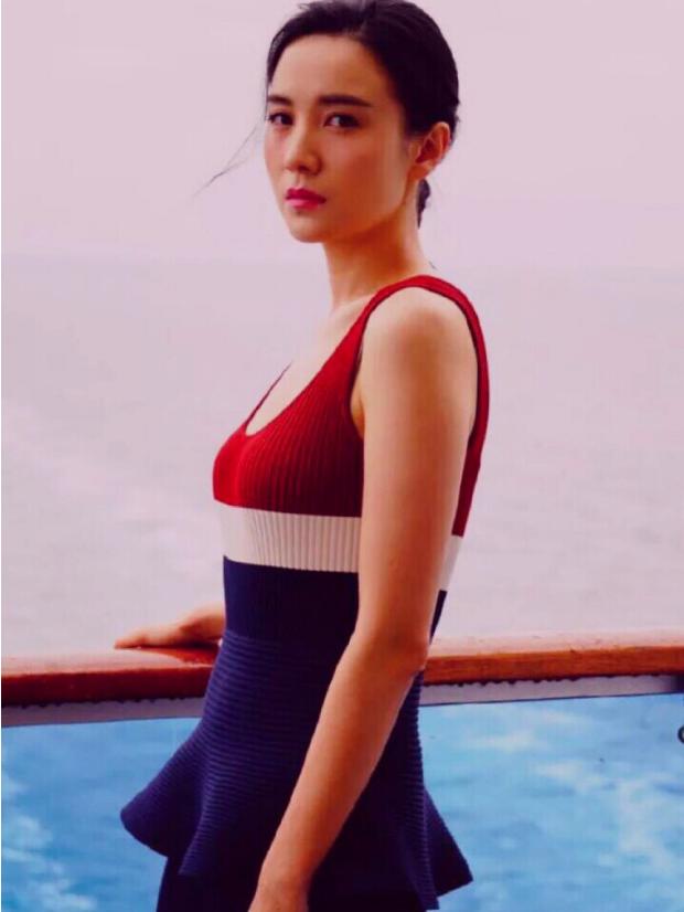 宋佳早年这般清纯动人,用才华与美貌征服观众,惊艳脱俗很真实!